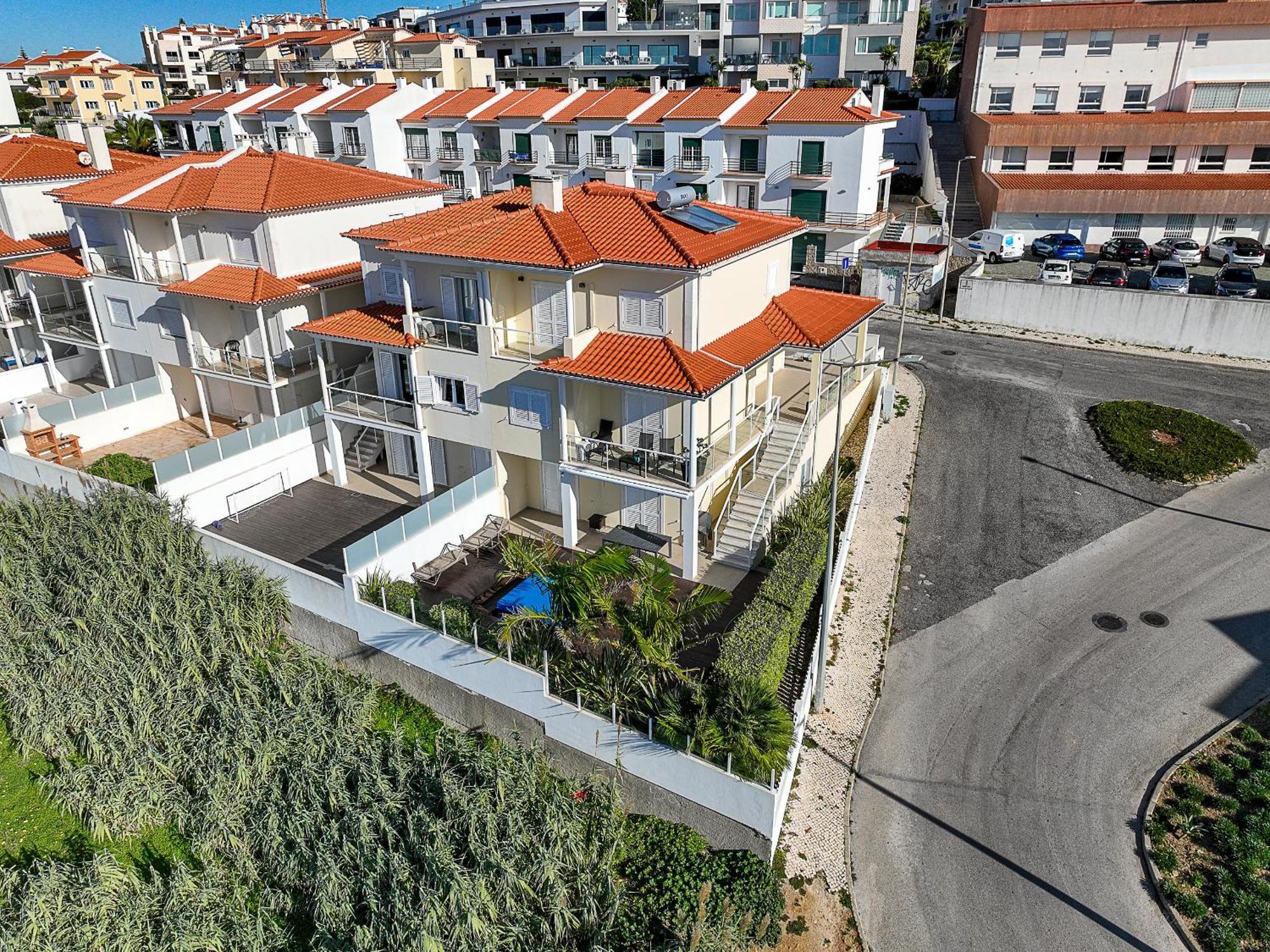 Vibing & Liming Ericeira Ξενοδοχείο Εξωτερικό φωτογραφία