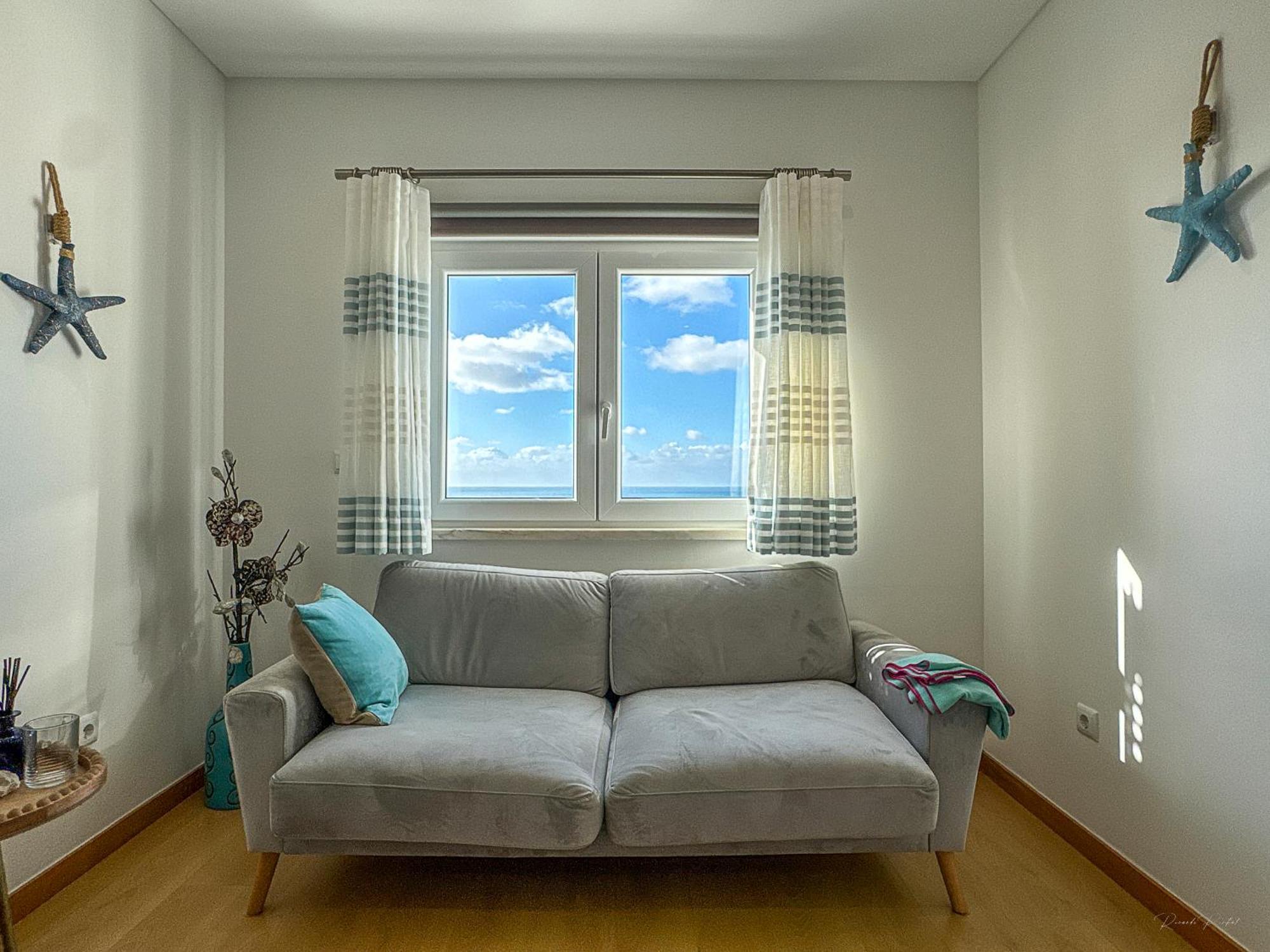 Vibing & Liming Ericeira Ξενοδοχείο Εξωτερικό φωτογραφία